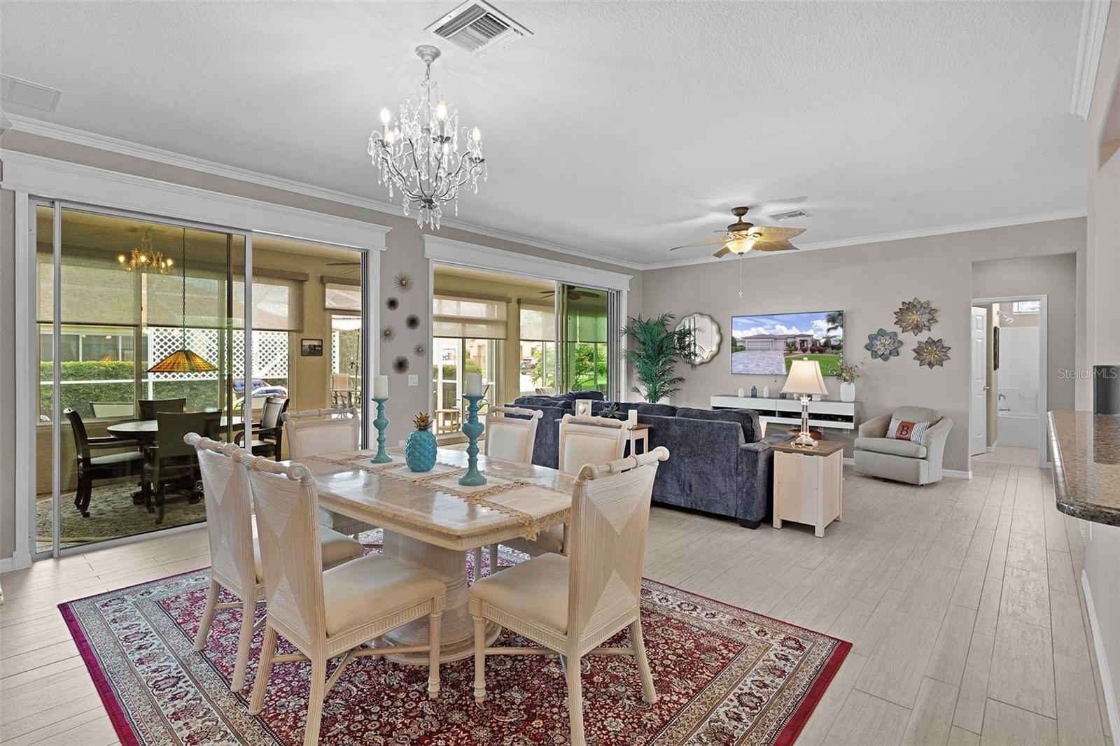 Image 18 of 36 For 13909 96th Circle