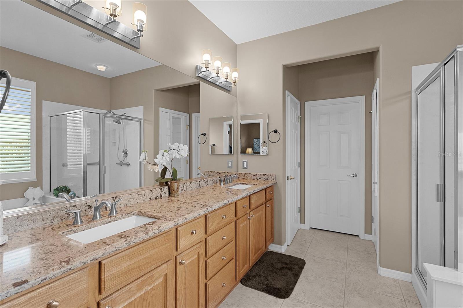 Image 22 of 36 For 13909 96th Circle