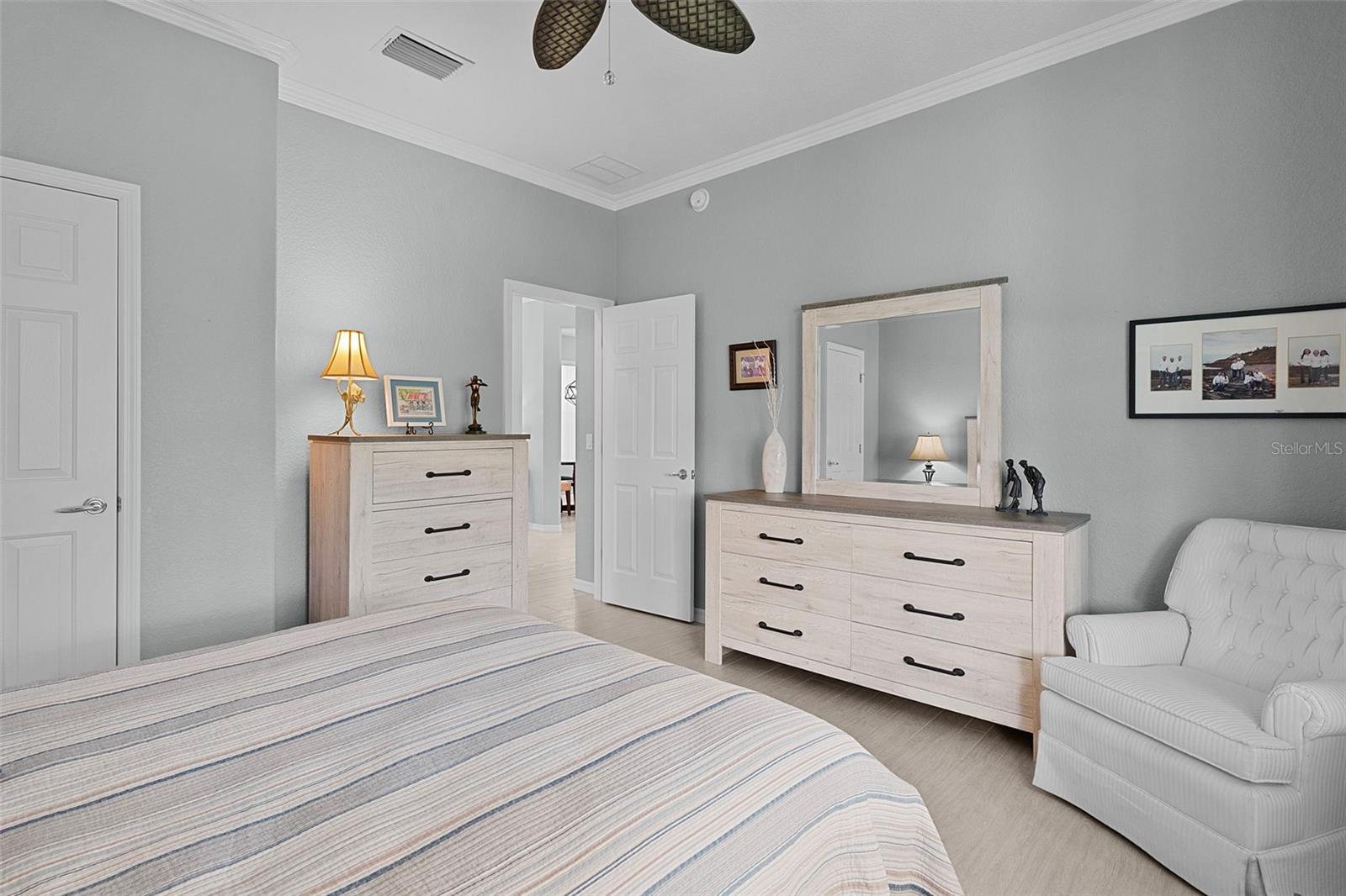 Image 24 of 36 For 13909 96th Circle