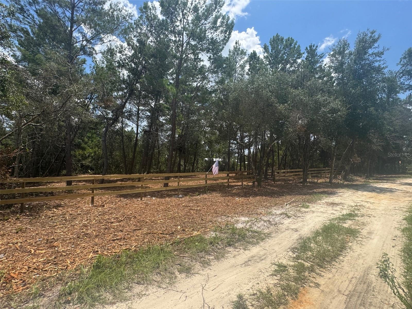 Image 8 of 13 For E Pine Street