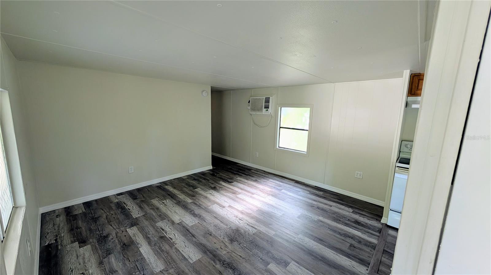 Image 4 of 15 For 6311 Cherrywood Street