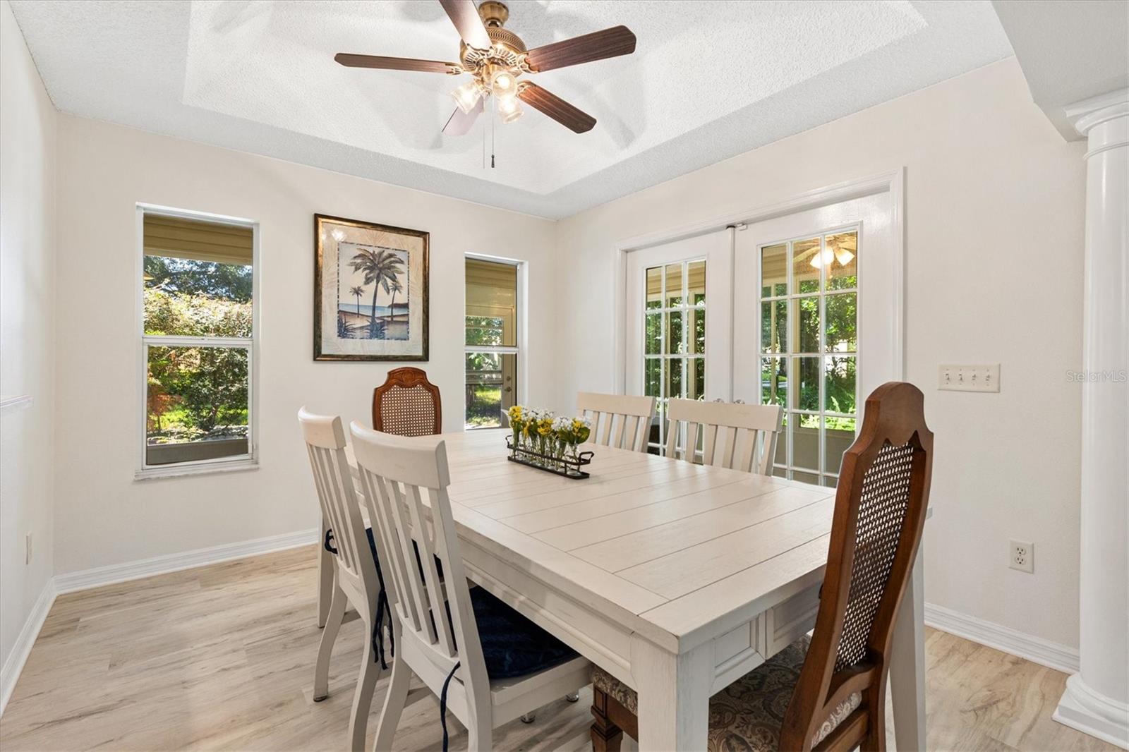 Image 11 of 39 For 102 Costa Mesa Drive