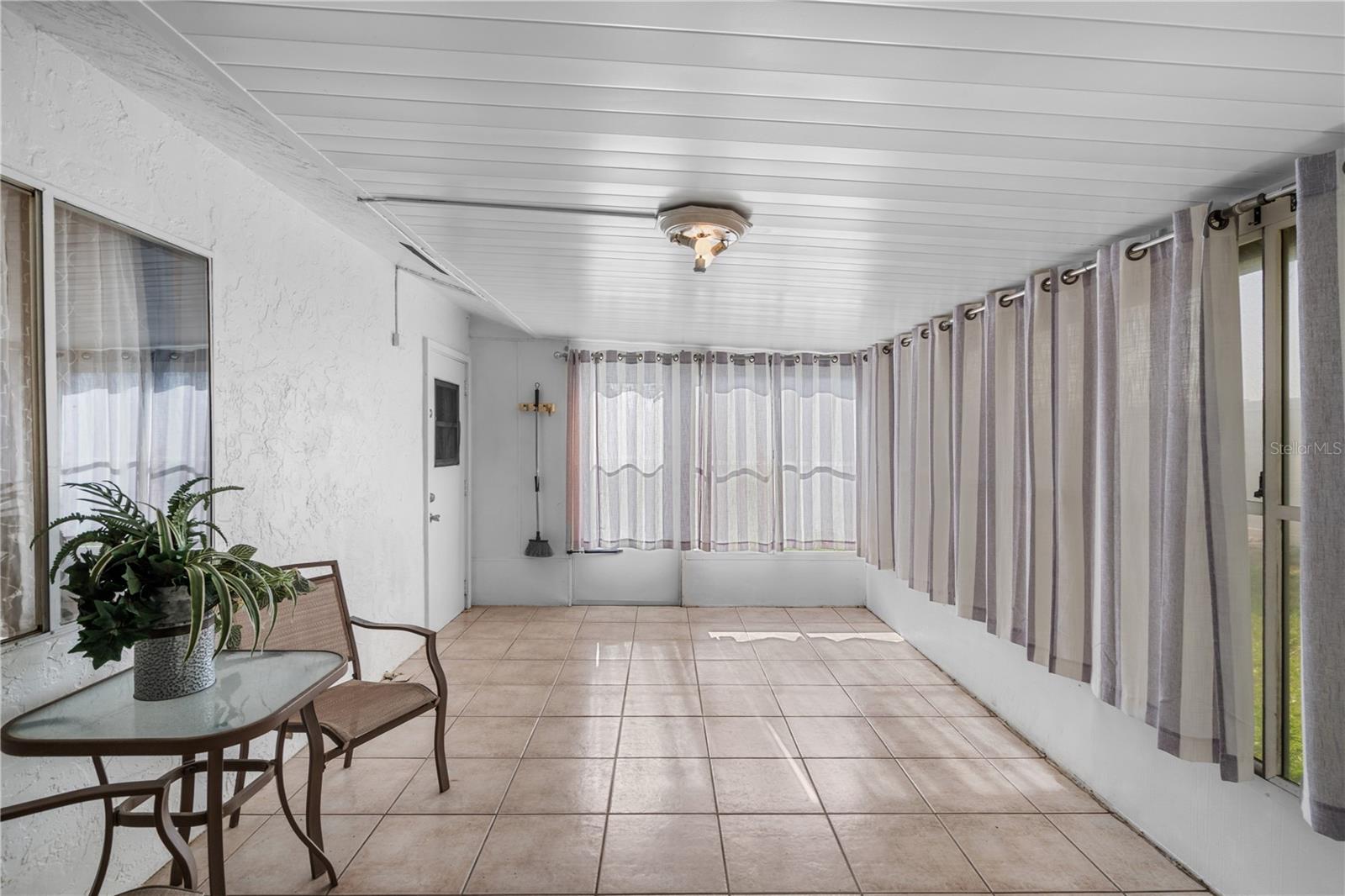 Image 16 of 19 For 30017 Tavares Ridge Boulevard 45