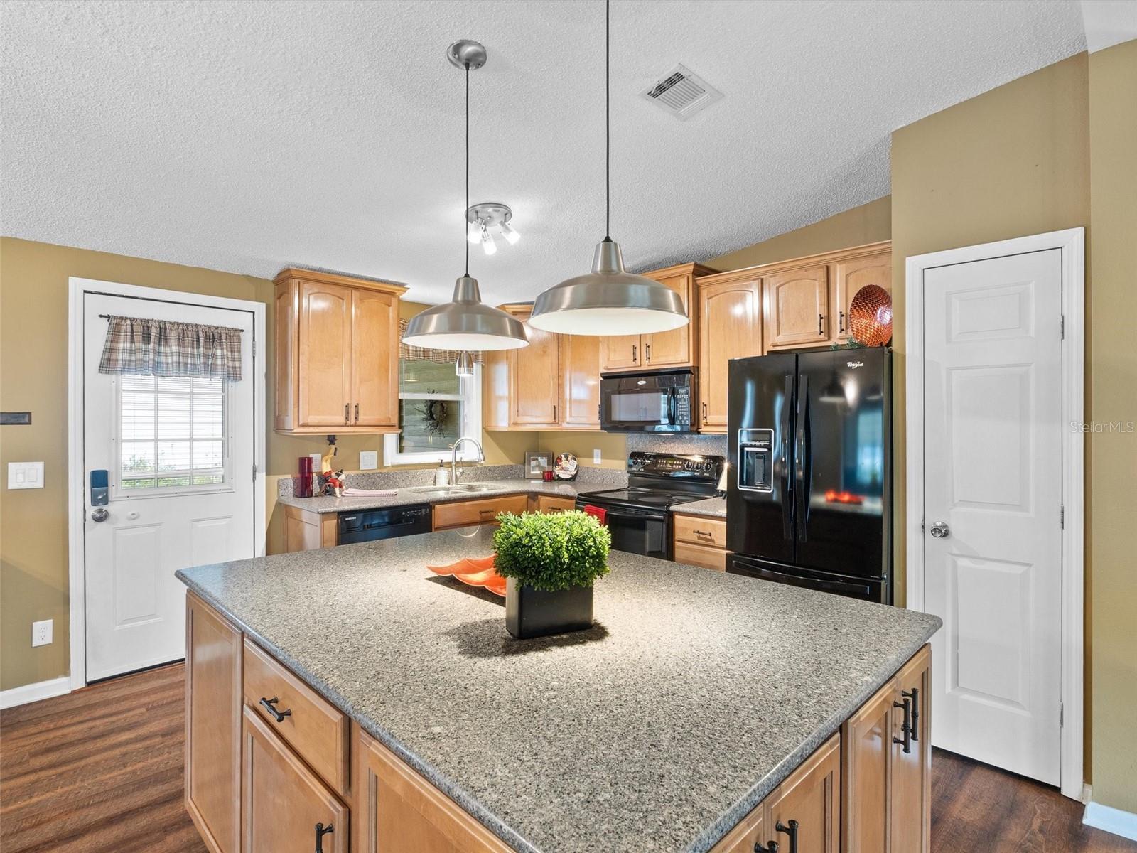 Image 16 of 46 For 1417 Schwartz Boulevard