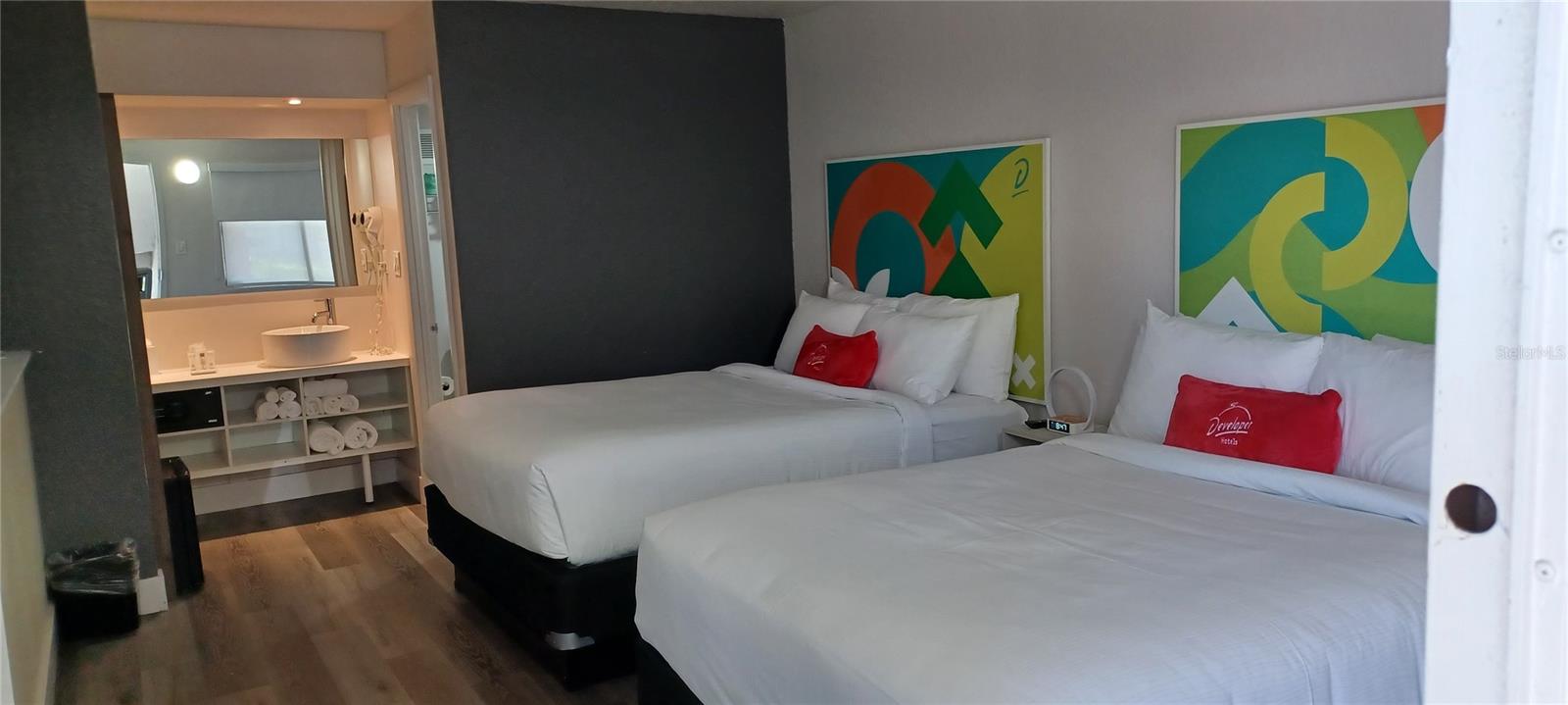 Image 14 of 21 For 5367 Irlo Bronson Memorial Highway 4-111