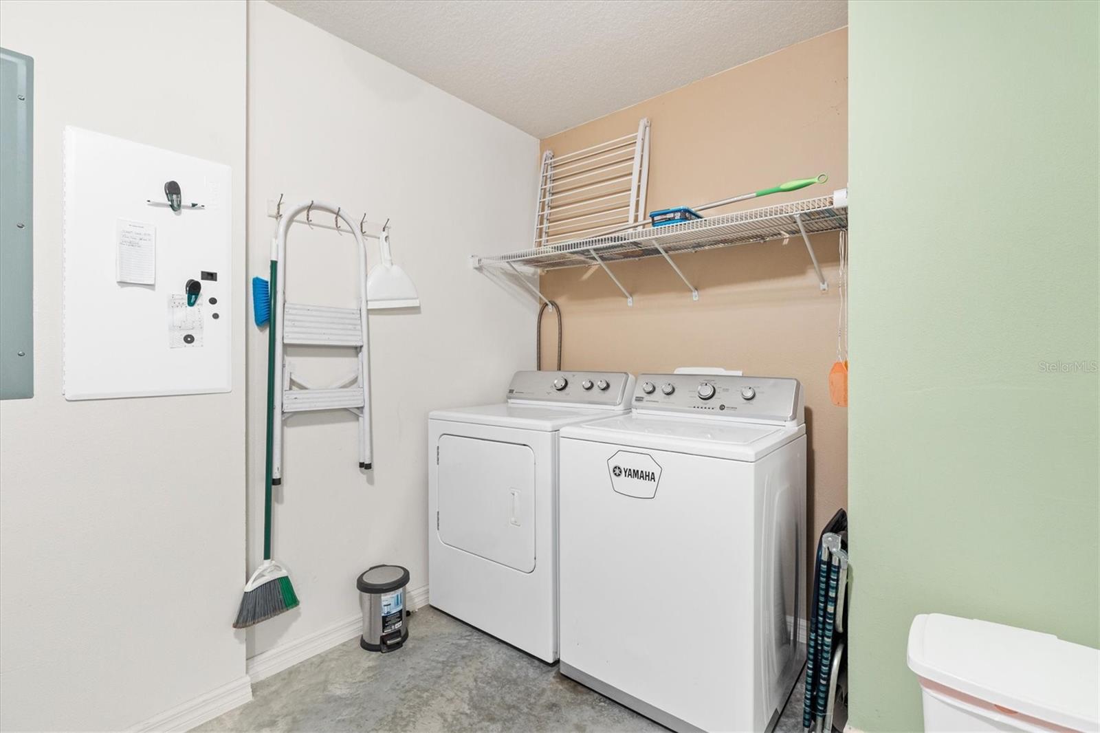 Image 23 of 26 For 1381 Zest Avenue