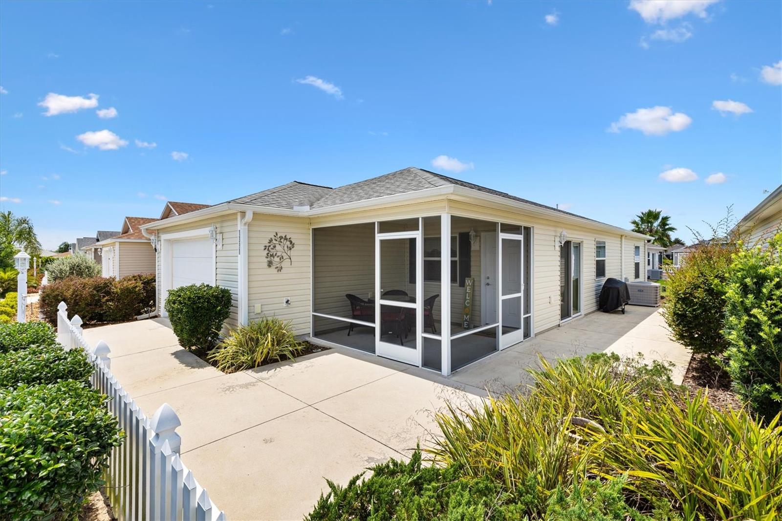 Image 3 of 26 For 1381 Zest Avenue