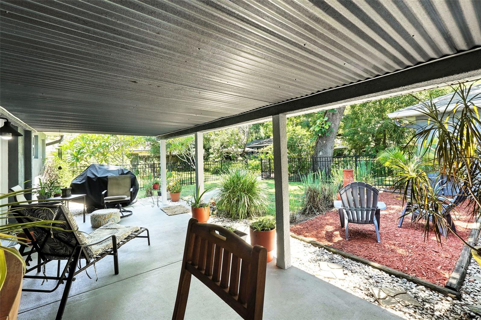 Image 31 of 46 For 327 Lakeview Avenue