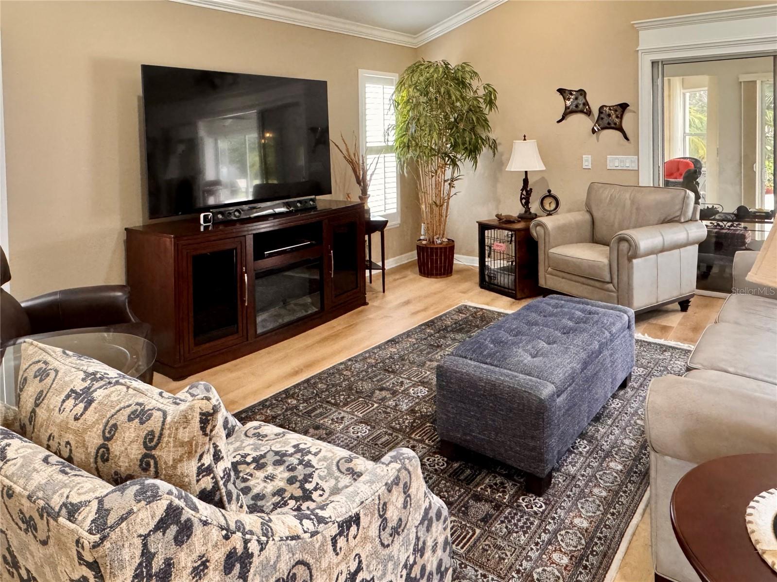 Image 12 of 42 For 1555 Golden Ridge Drive
