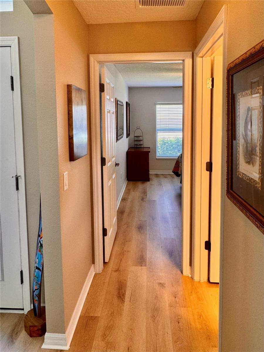 Image 23 of 42 For 1555 Golden Ridge Drive