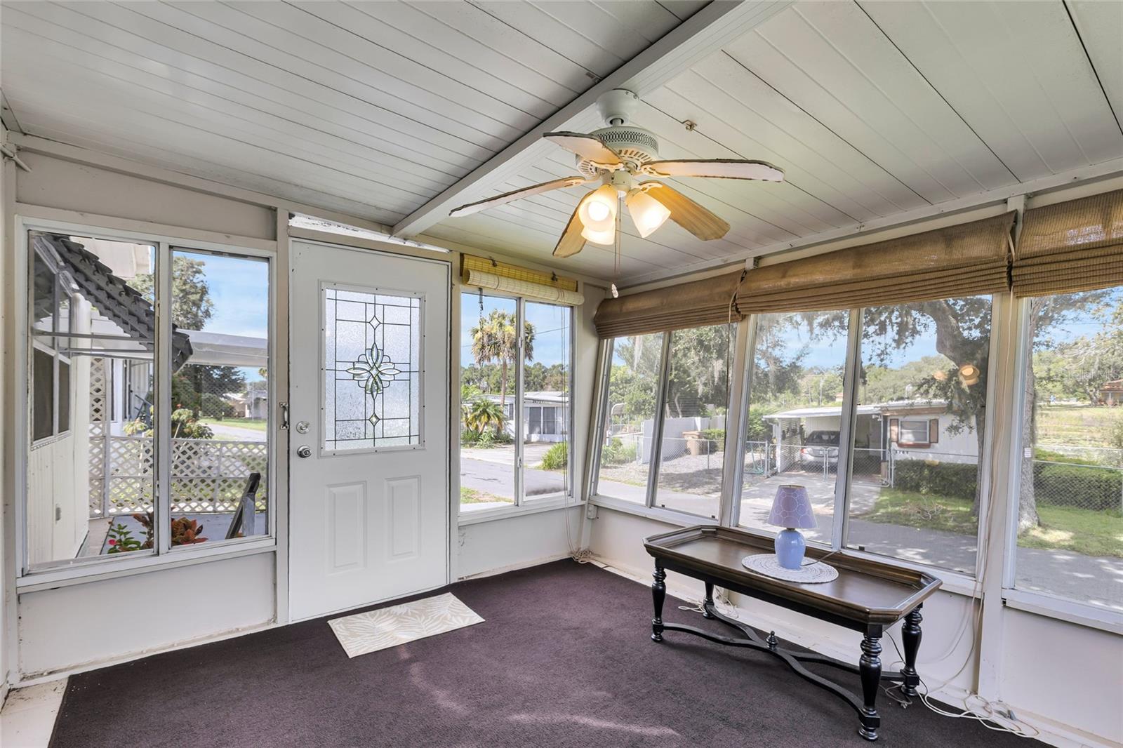 Image 16 of 39 For 24734 Palmetto Drive
