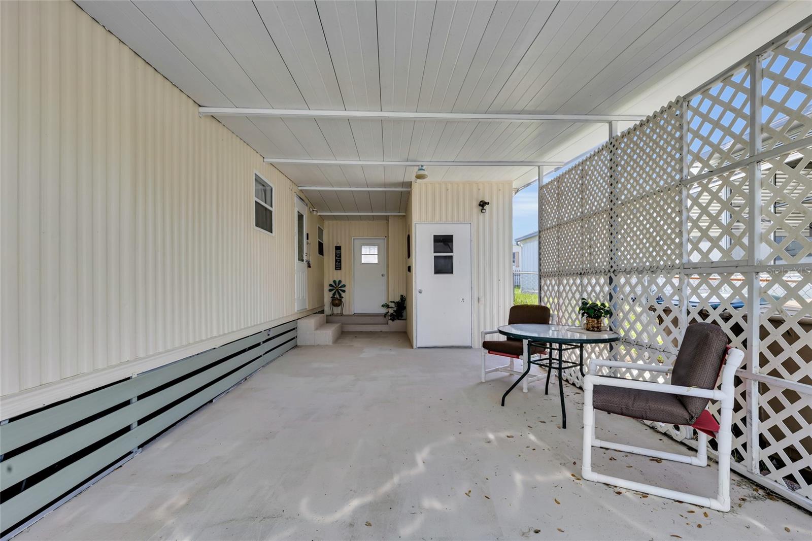 Image 3 of 39 For 24734 Palmetto Drive