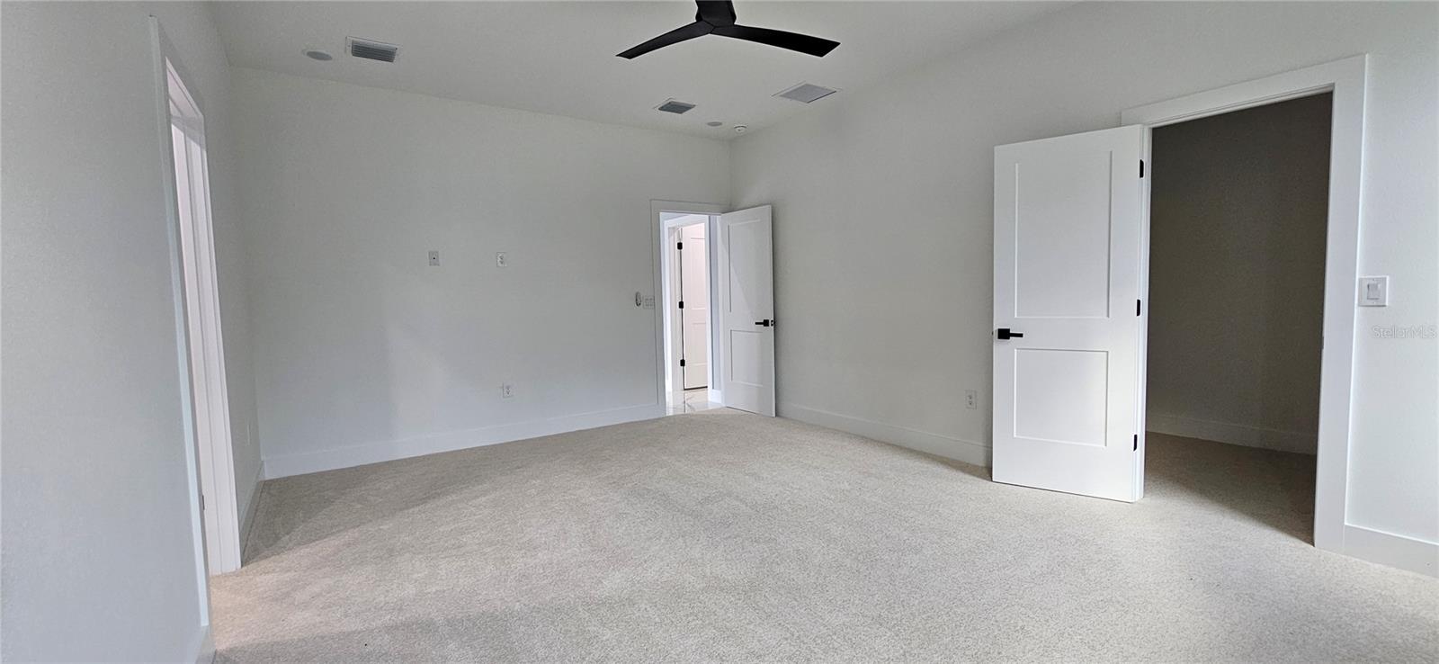 Image 25 of 46 For 39817 Forest Drive
