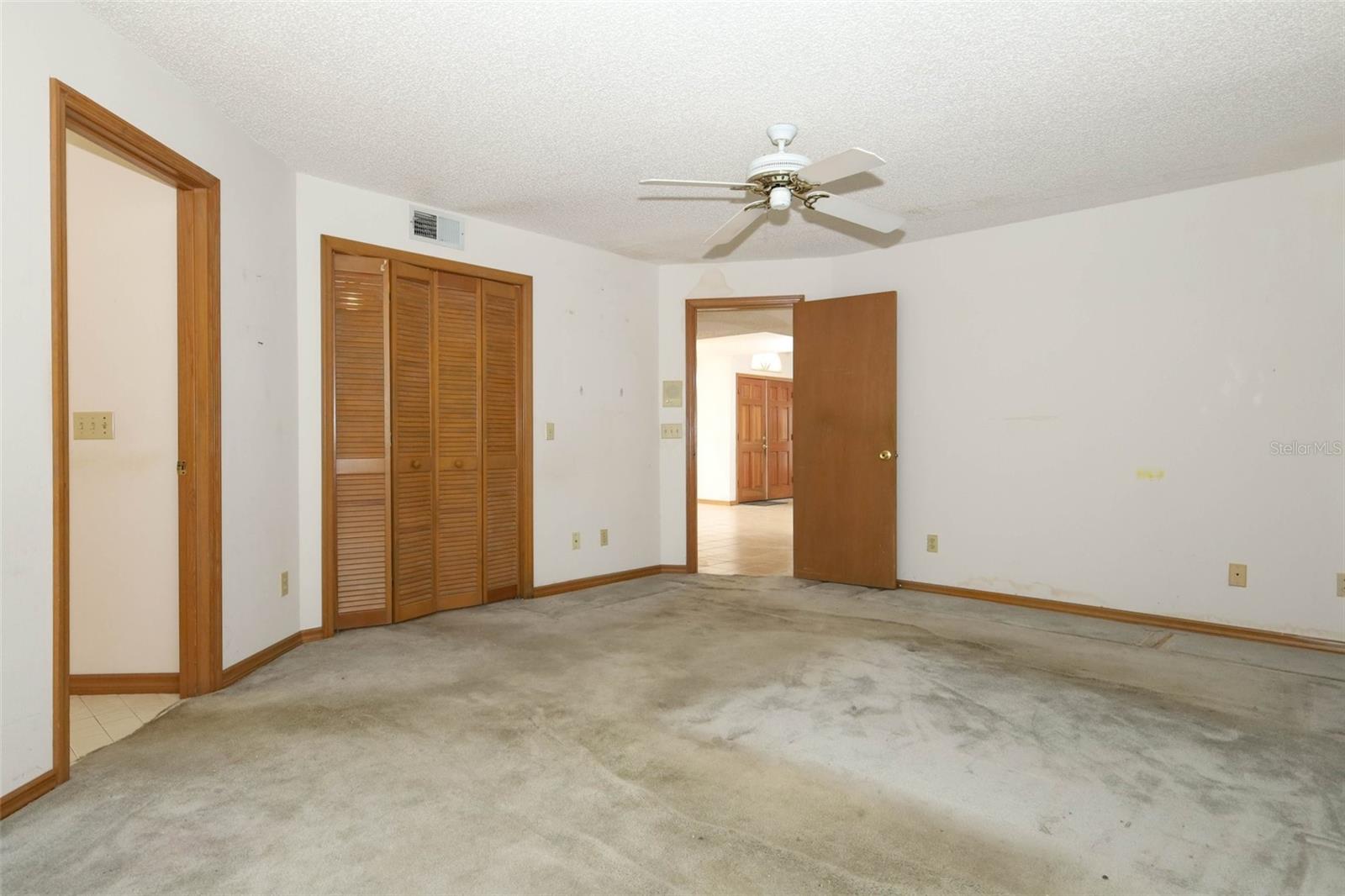 Image 17 of 42 For 1675 Thornhill Circle