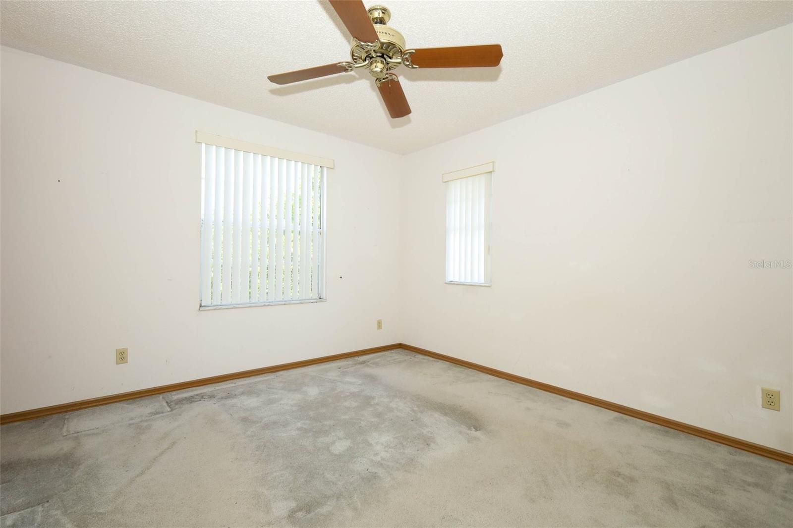 Image 25 of 42 For 1675 Thornhill Circle