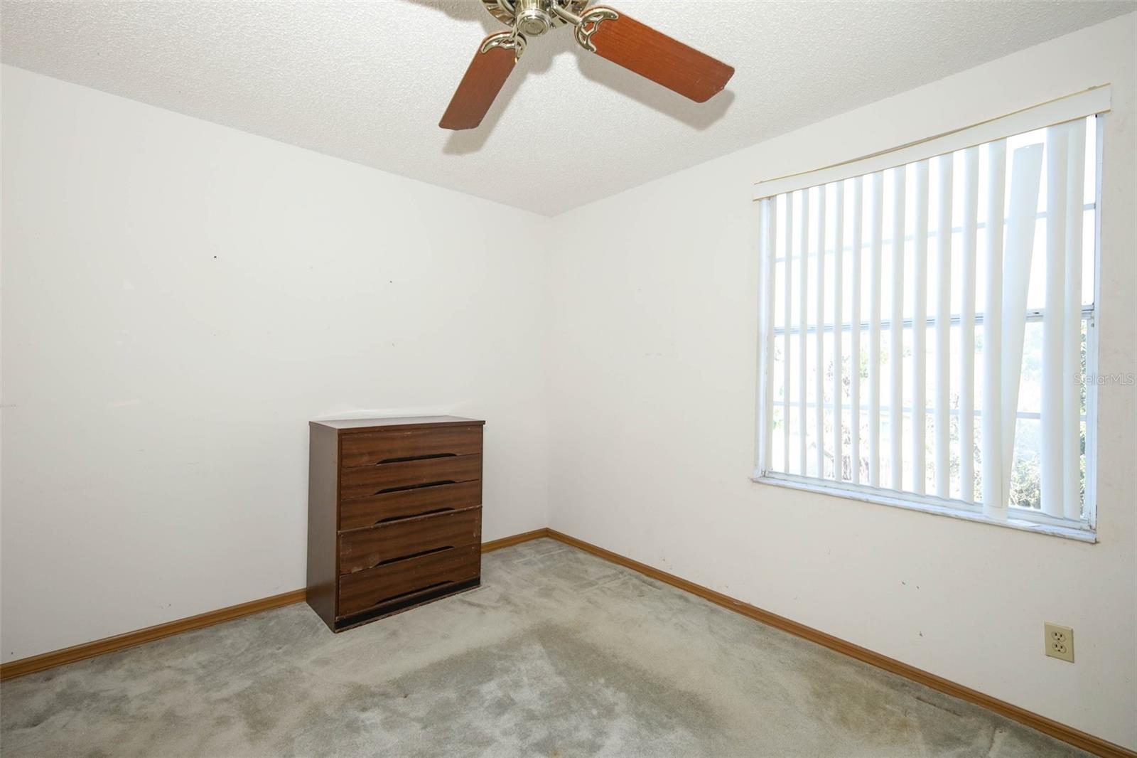 Image 31 of 42 For 1675 Thornhill Circle