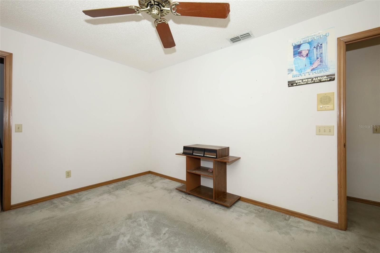 Image 34 of 42 For 1675 Thornhill Circle