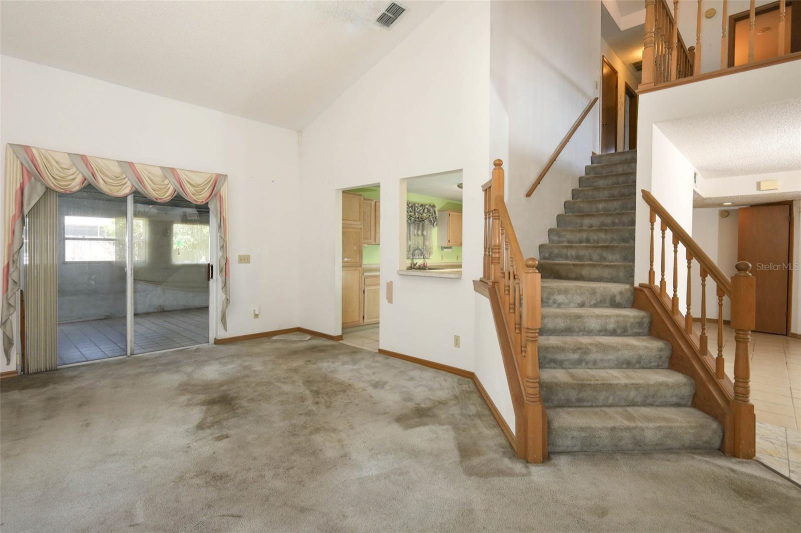 Image 7 of 42 For 1675 Thornhill Circle