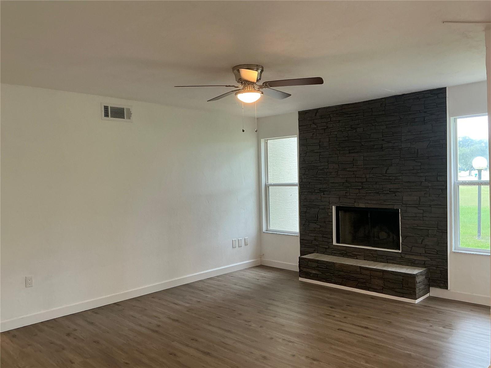 Image 12 of 38 For 15102 Sandalwood Drive 102