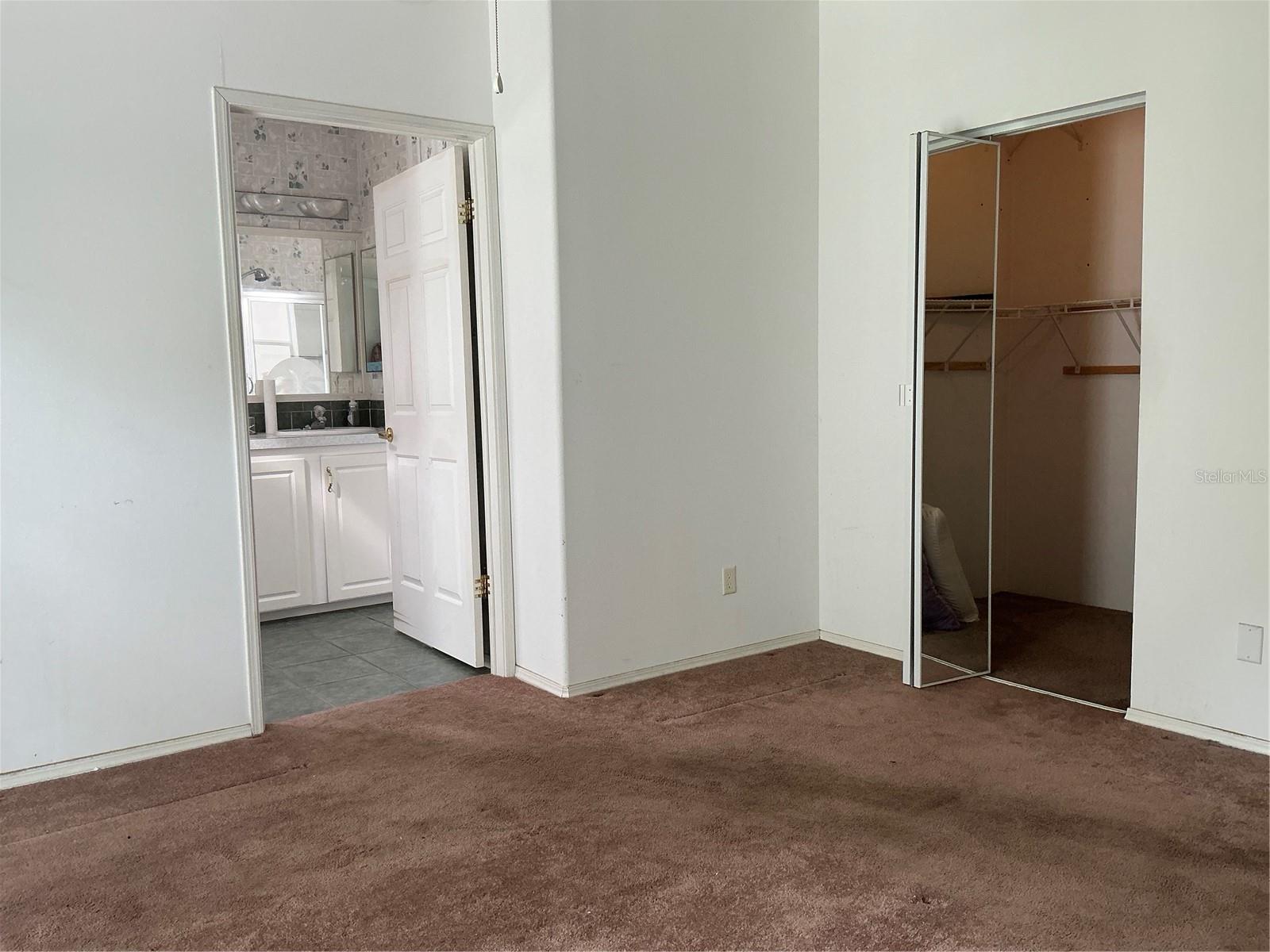 Image 19 of 27 For 120 Forest Boulevard