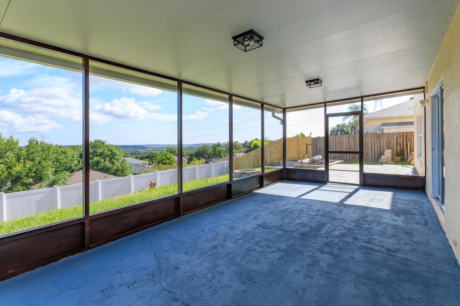 Image 34 of 41 For 2018 Knollcrest Drive