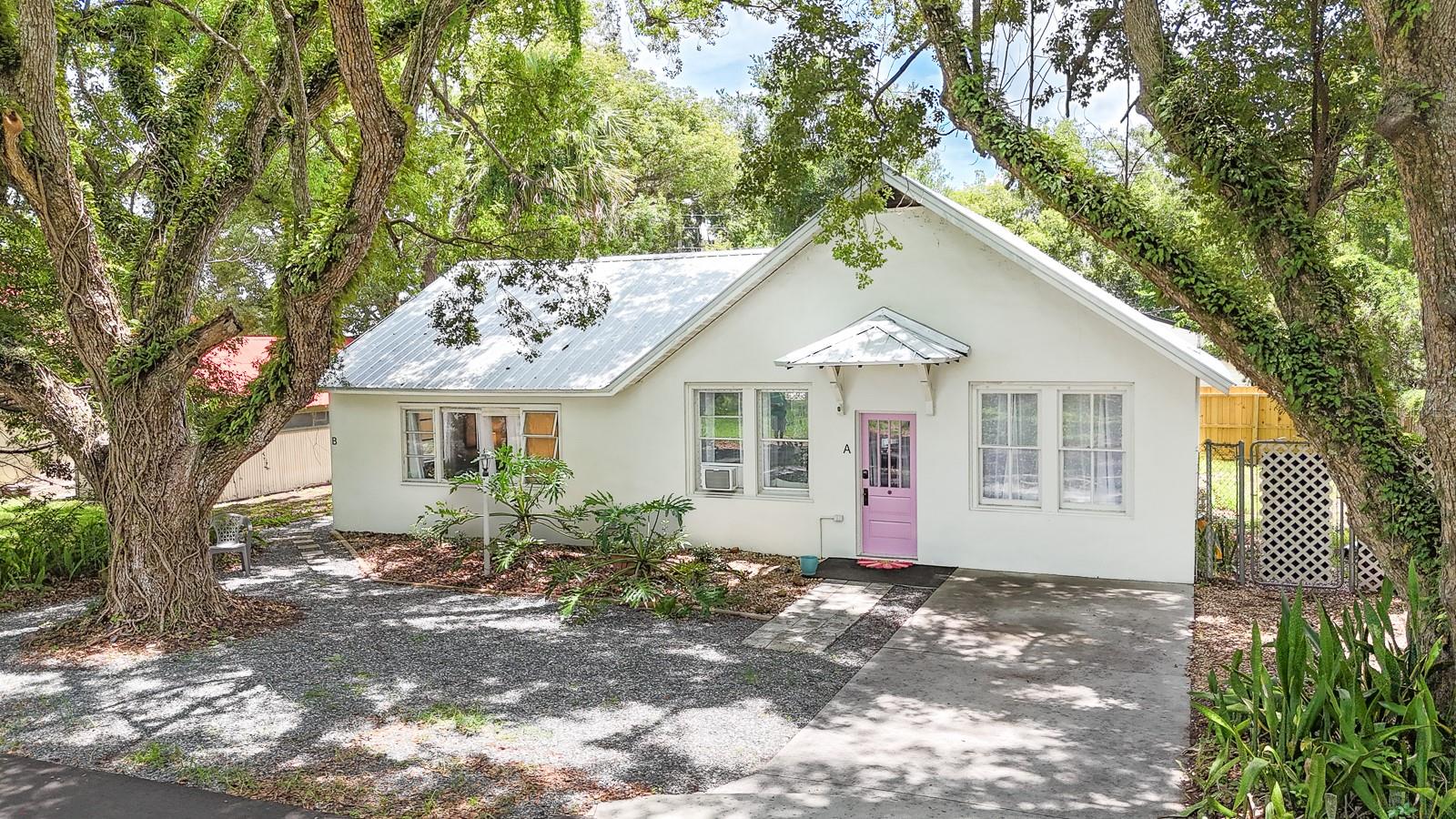 Image 21 of 26 For 107 Iona Drive A