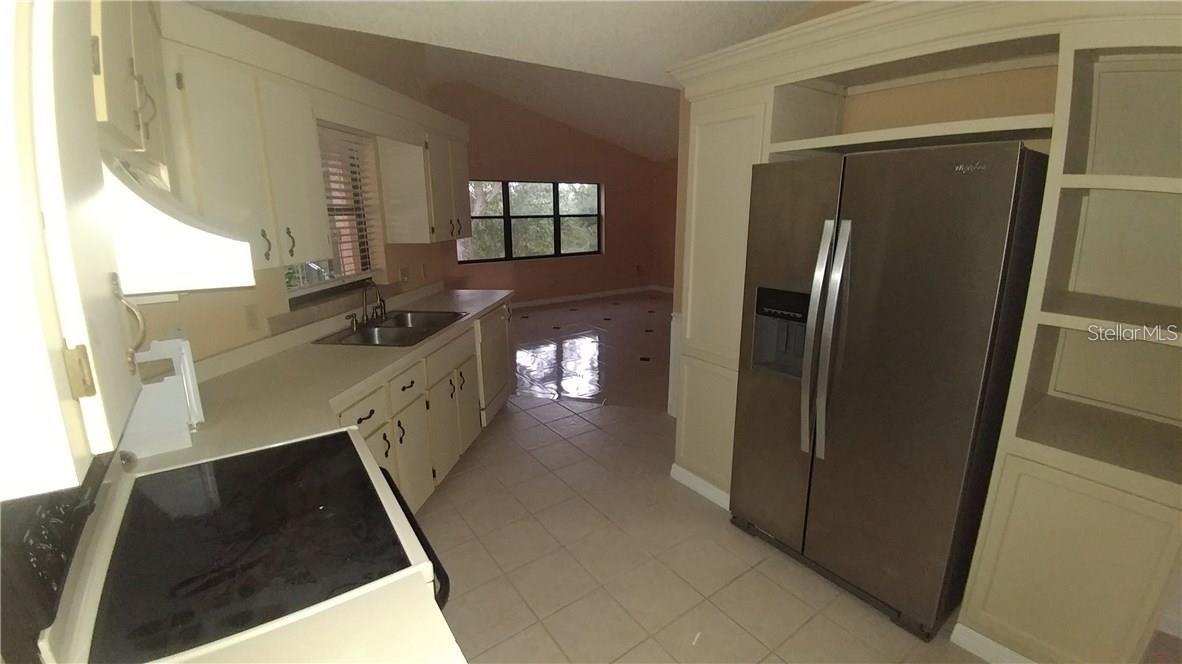 Image 5 of 16 For 100 Hillside Drive