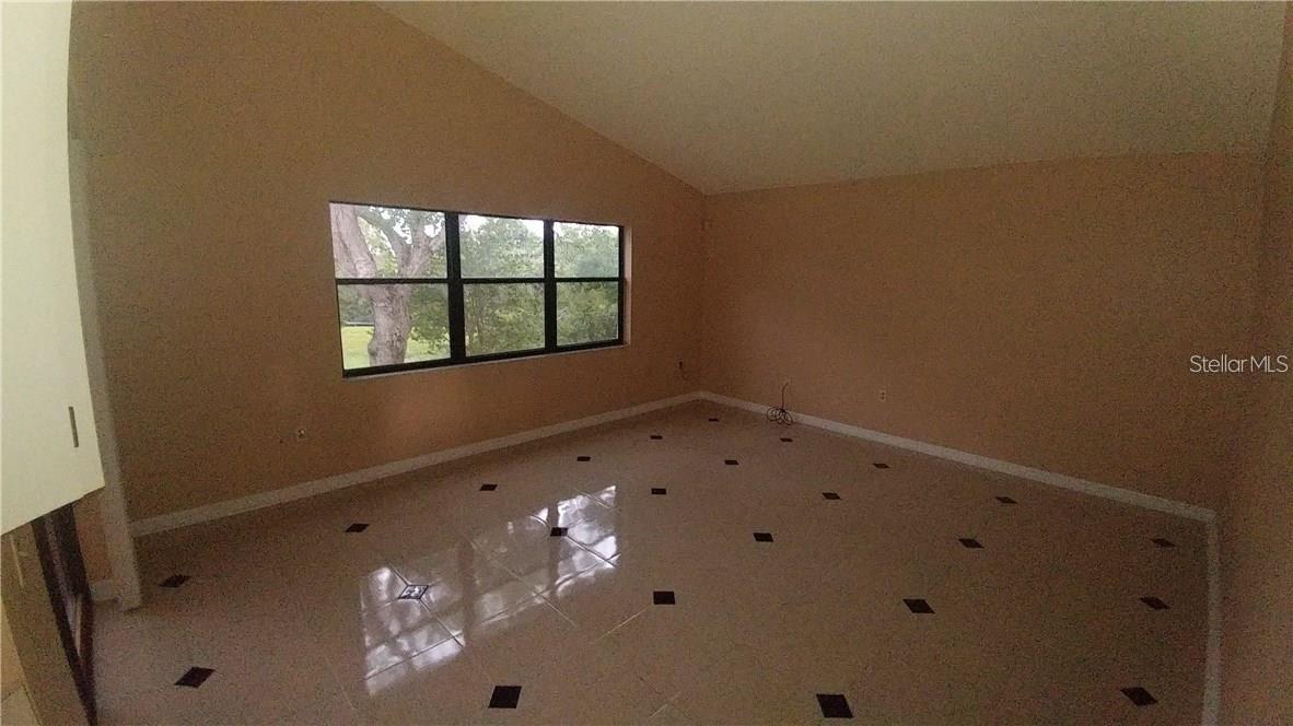 Image 6 of 16 For 100 Hillside Drive