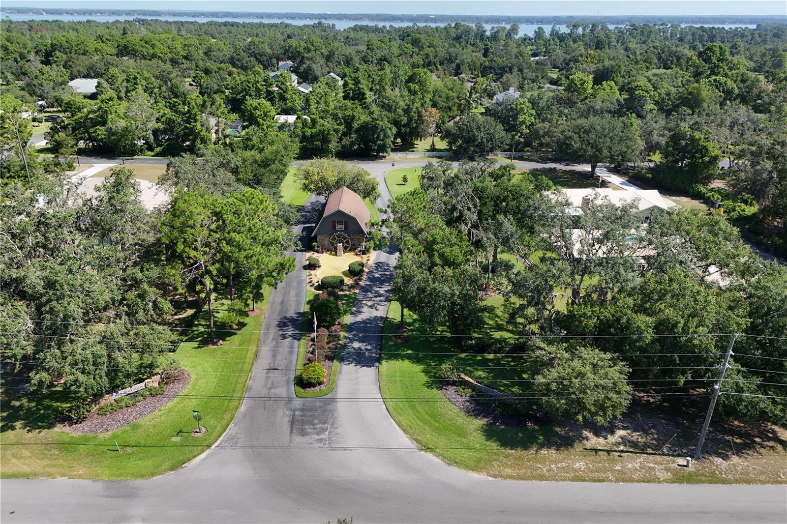 Image 11 of 47 For 15026 Mill Pond Road