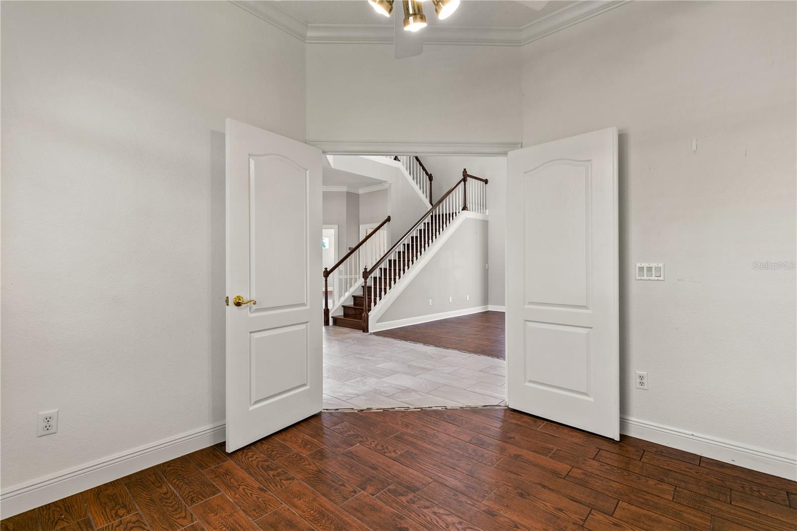 Image 33 of 47 For 15026 Mill Pond Road