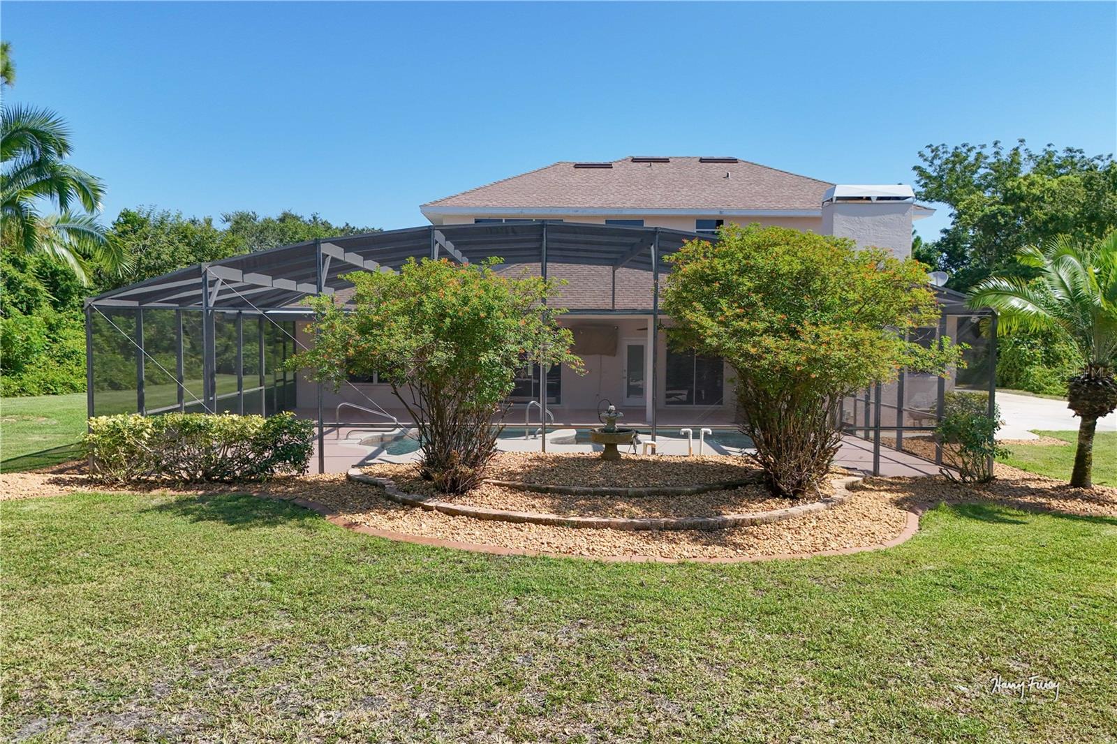 Image 7 of 47 For 15026 Mill Pond Road