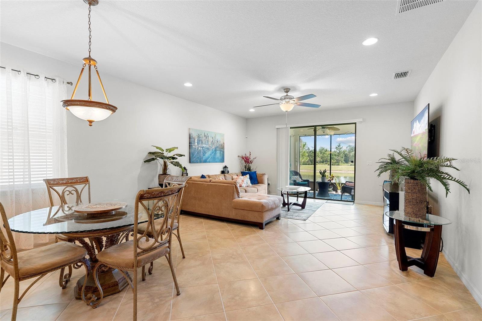 Image 10 of 44 For 17320 Bracken Fern Lane