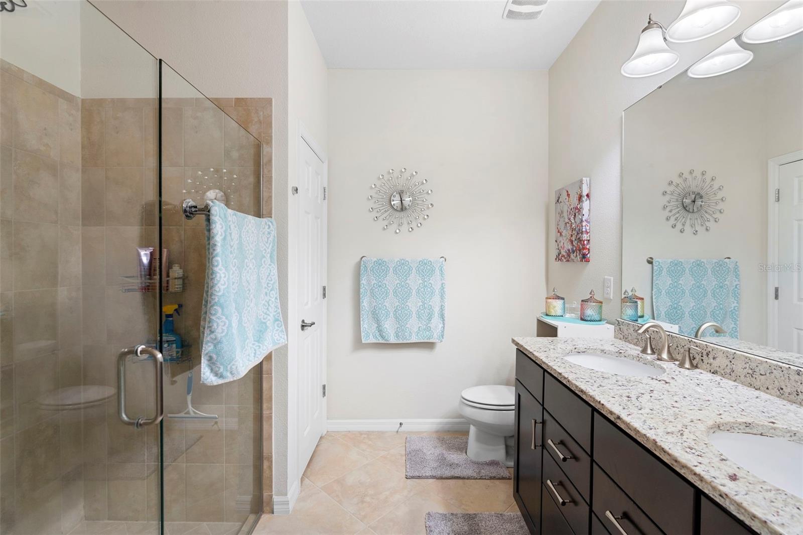 Image 15 of 44 For 17320 Bracken Fern Lane