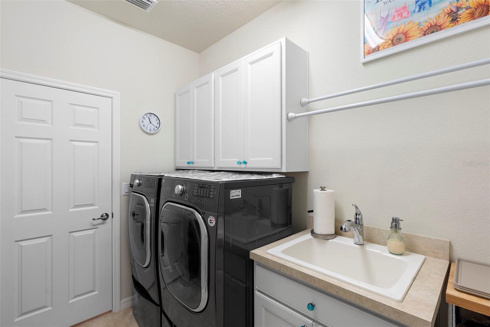 Image 21 of 44 For 17320 Bracken Fern Lane
