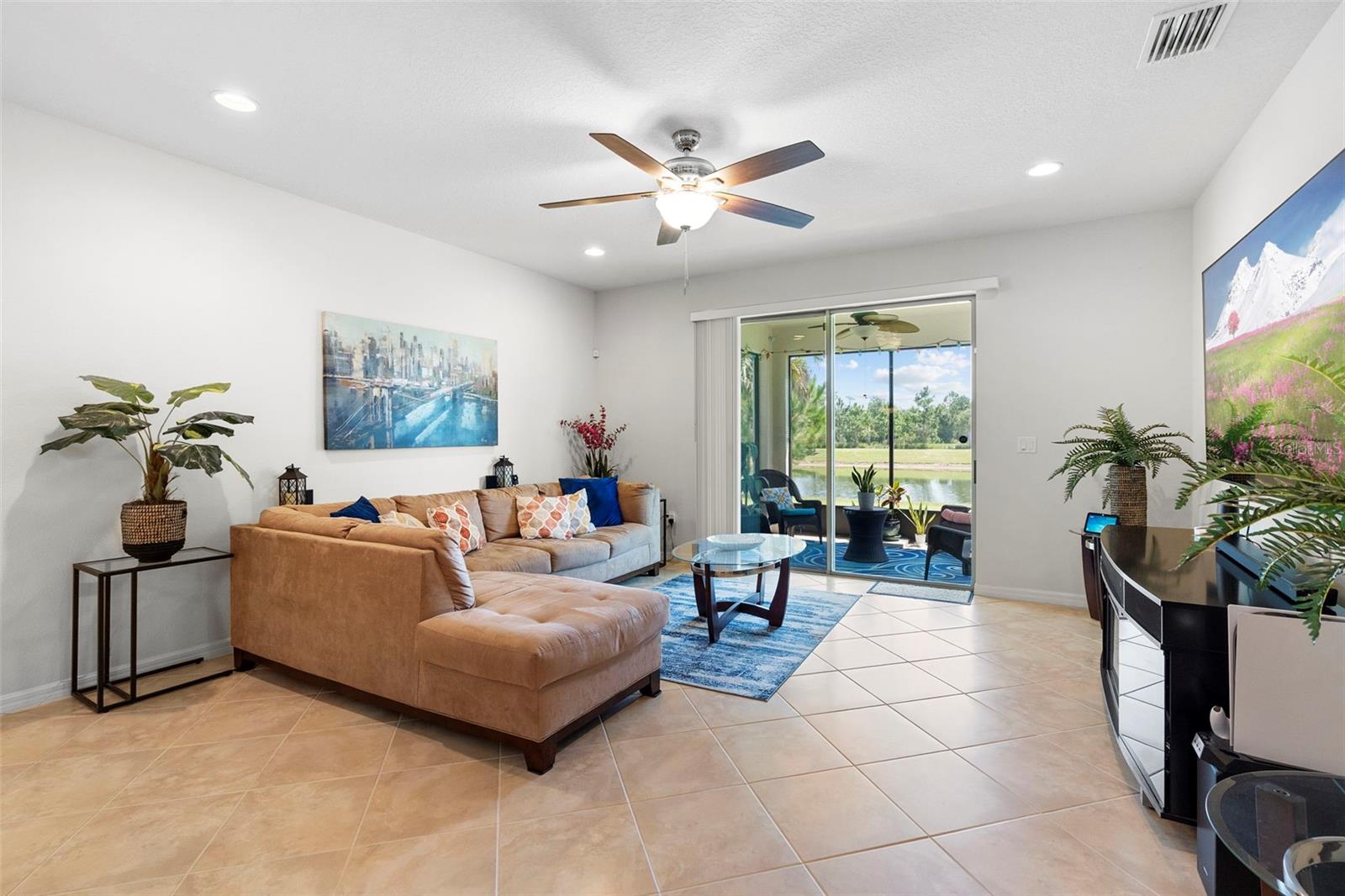 Image 9 of 44 For 17320 Bracken Fern Lane