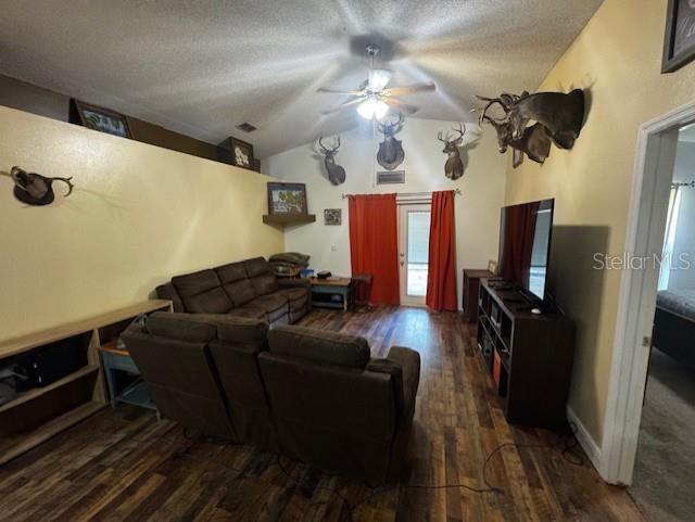 Image 4 of 11 For 704 Kenmoore Court