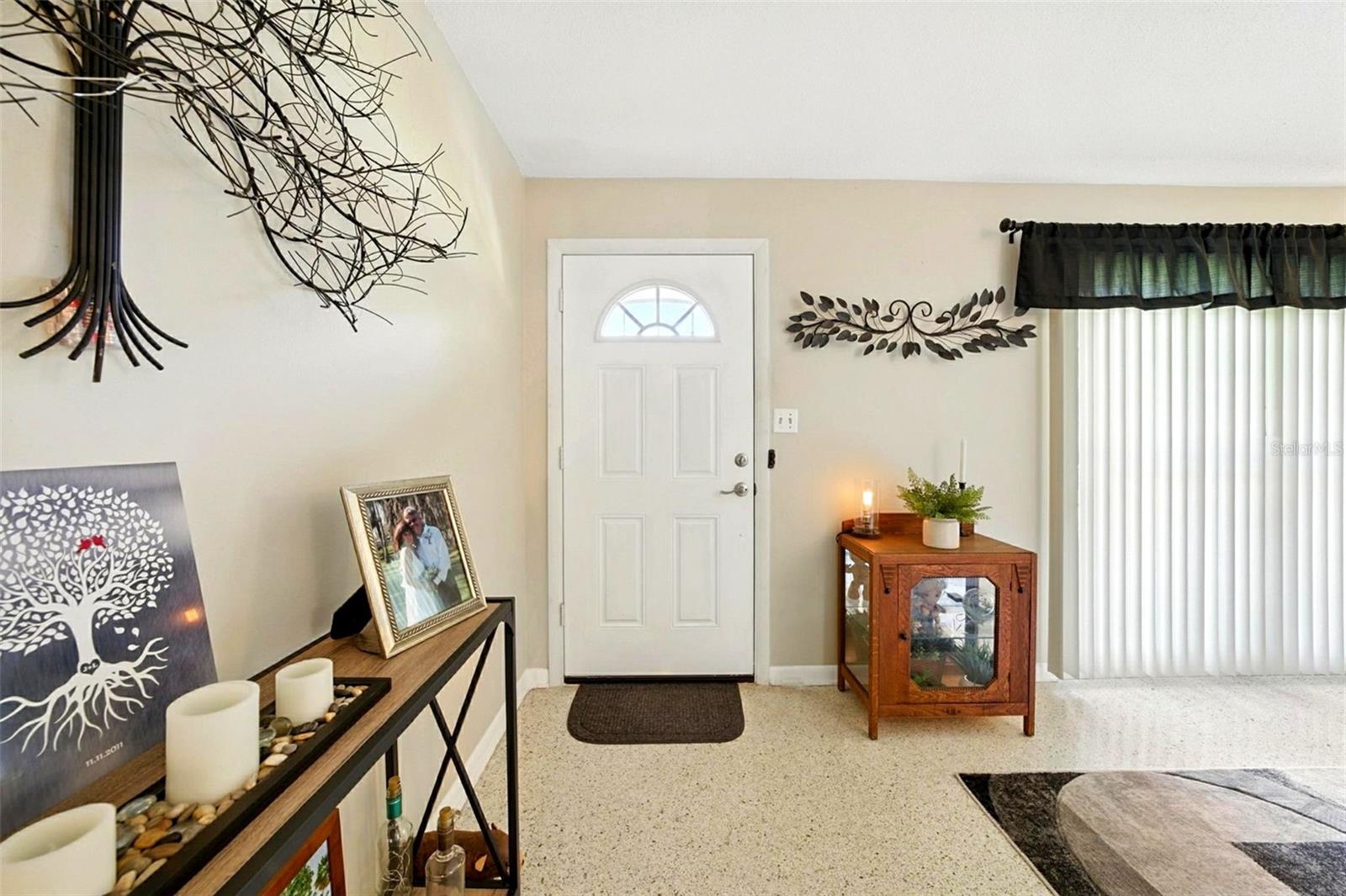 Image 9 of 38 For 3630 Pershing Avenue
