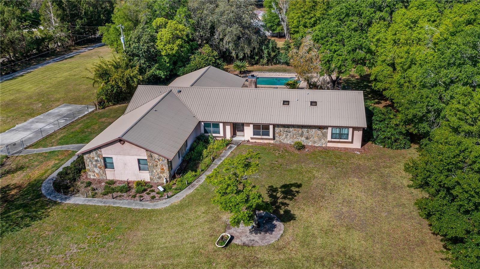 Image 3 of 59 For 6745 State Road 33
