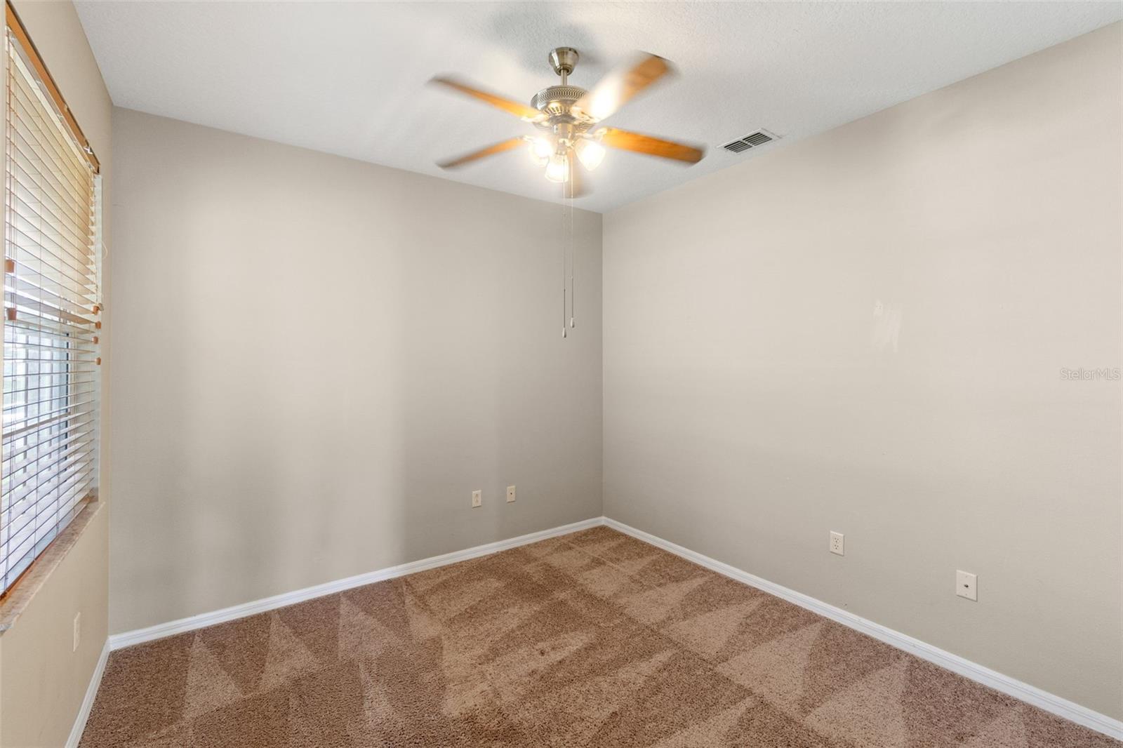 Image 26 of 60 For 890 Summit Greens Boulevard