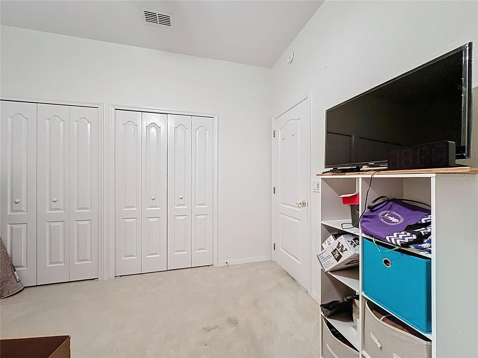 Image 30 of 72 For 2225 Elverson Avenue