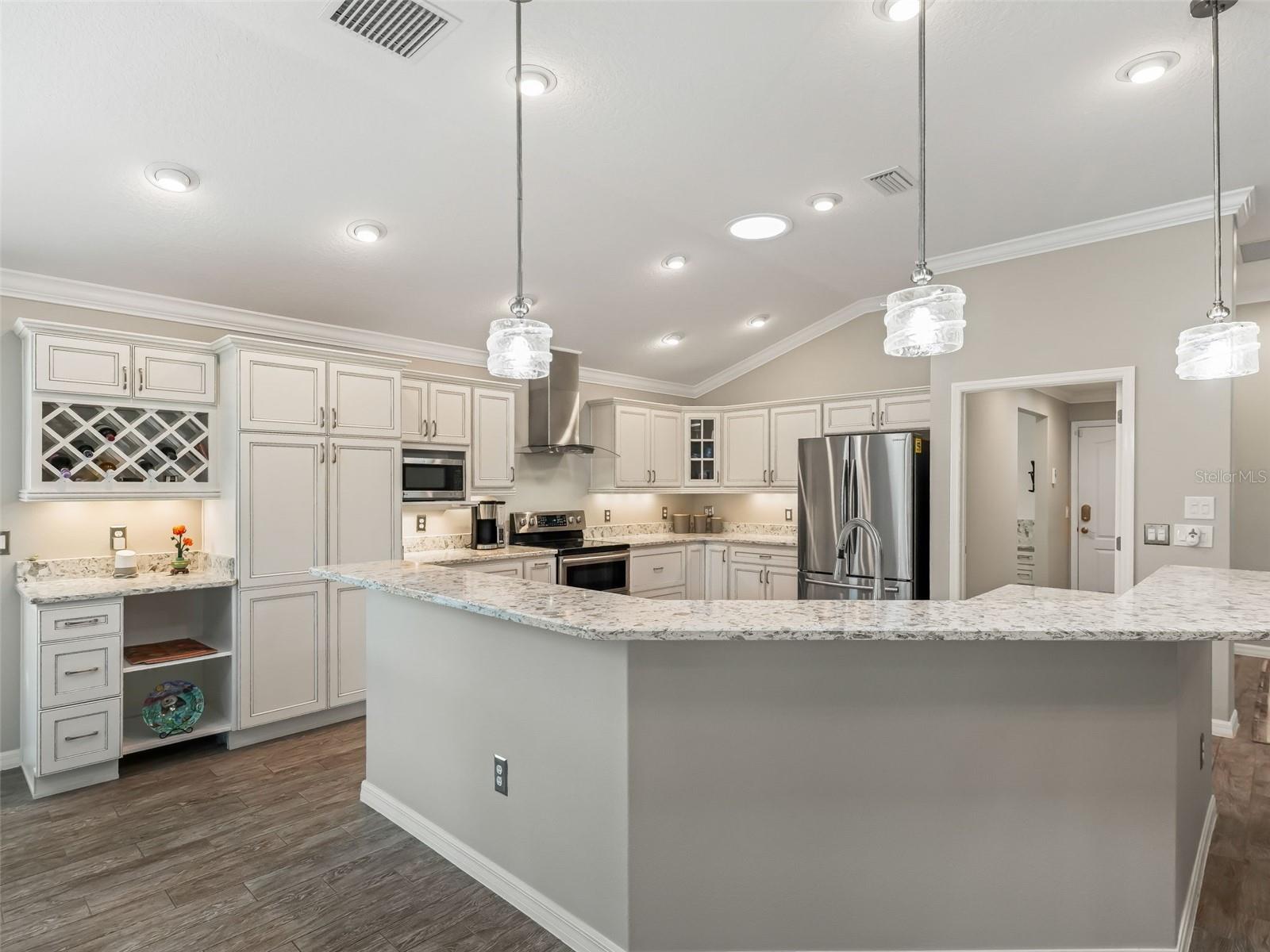 Image 19 of 54 For 3083 Yoder Drive