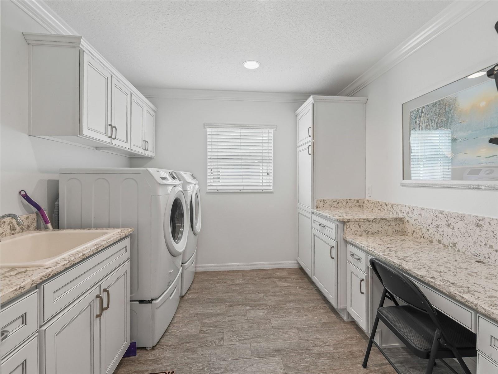 Image 39 of 54 For 3083 Yoder Drive