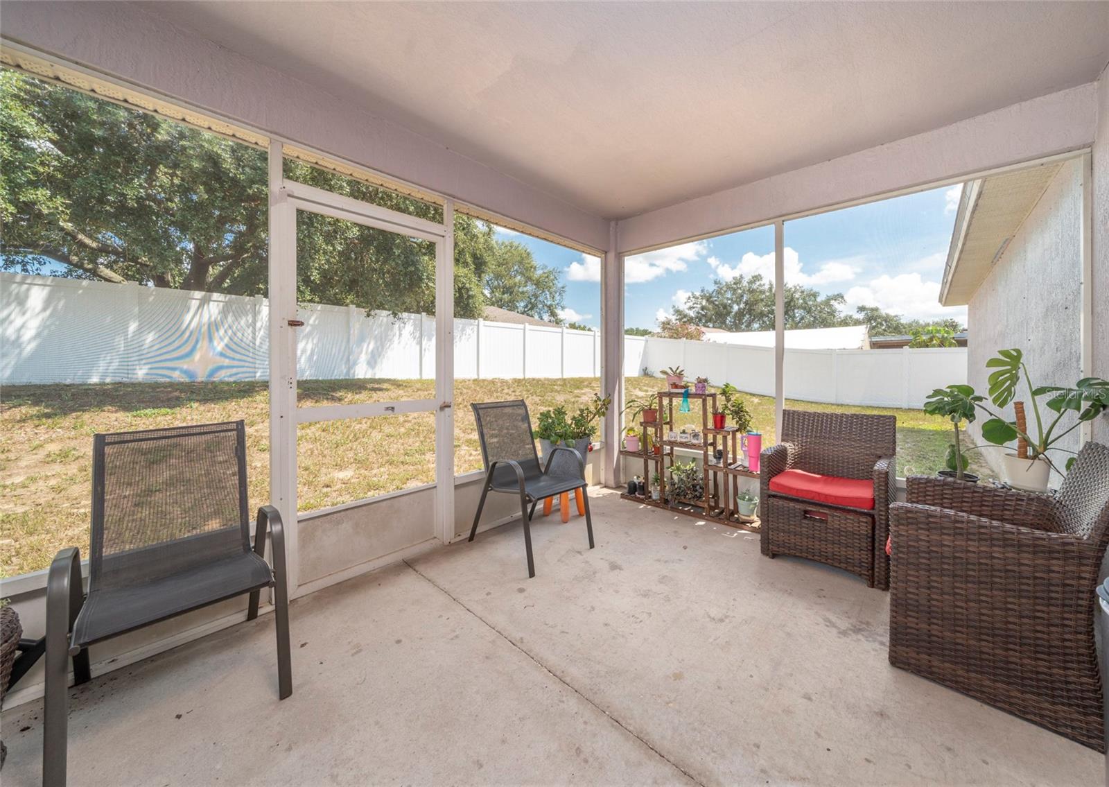Image 23 of 28 For 5041 Pine Needle Drive
