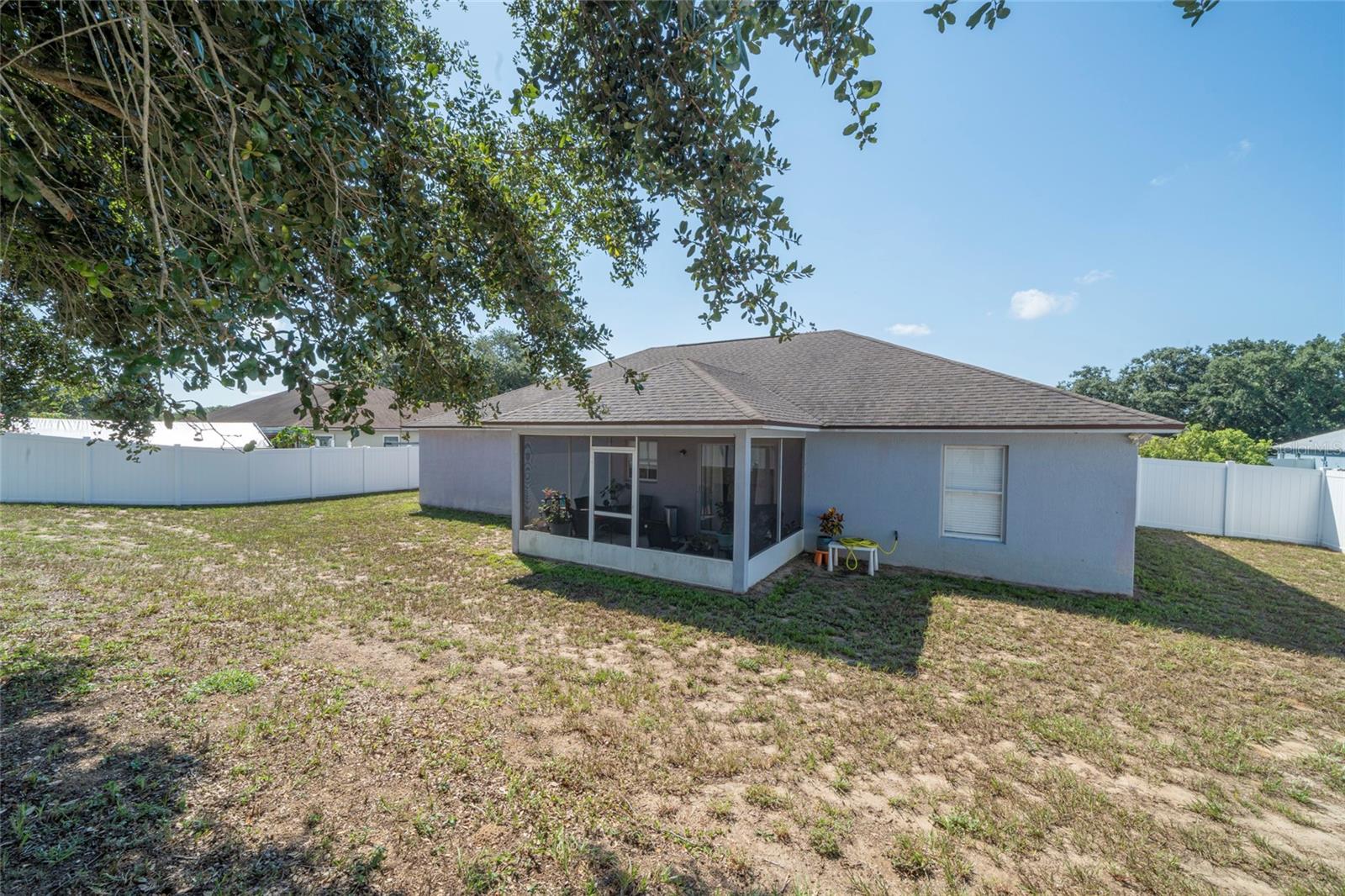 Image 24 of 28 For 5041 Pine Needle Drive