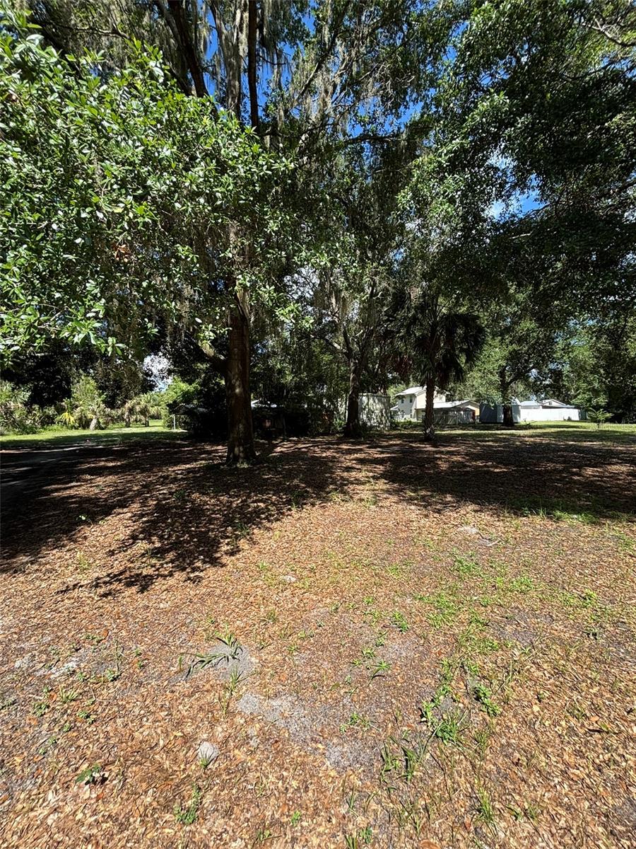 Image 14 of 27 For 560 Owens Lane