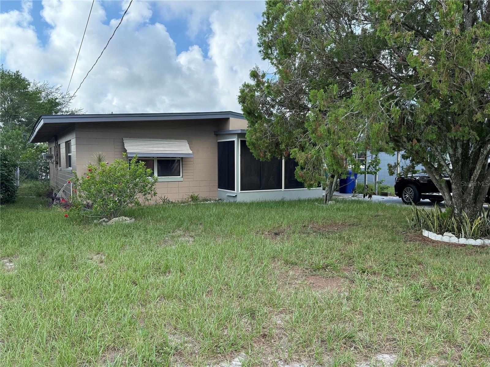 Details for 1117 Oakland, TAVARES, FL 32778