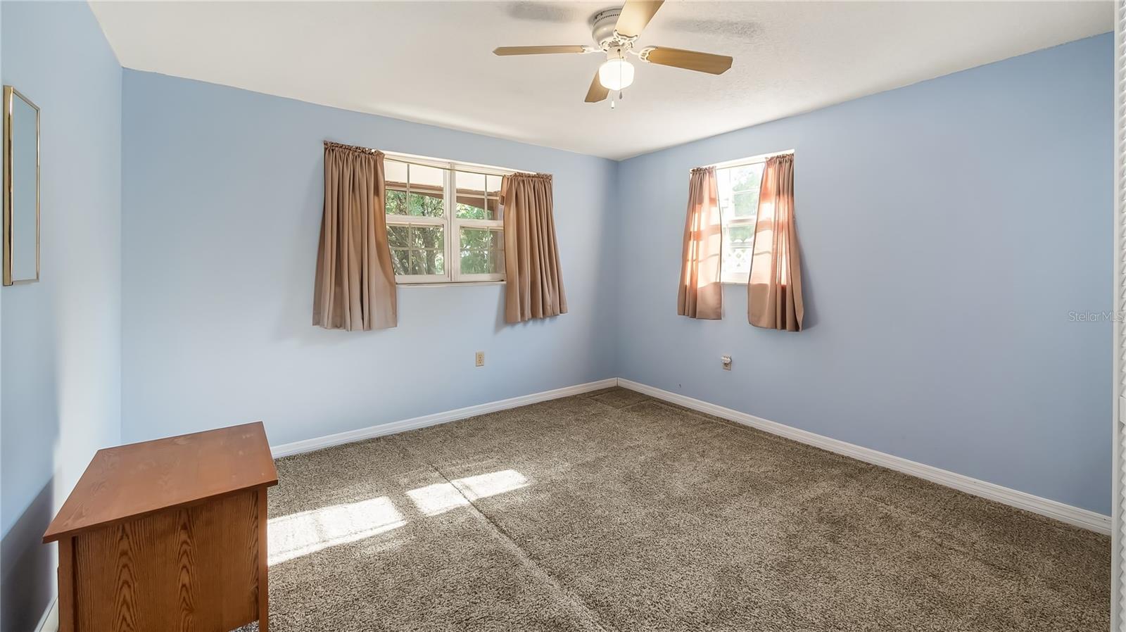 Image 17 of 39 For 6466 Richard Drive