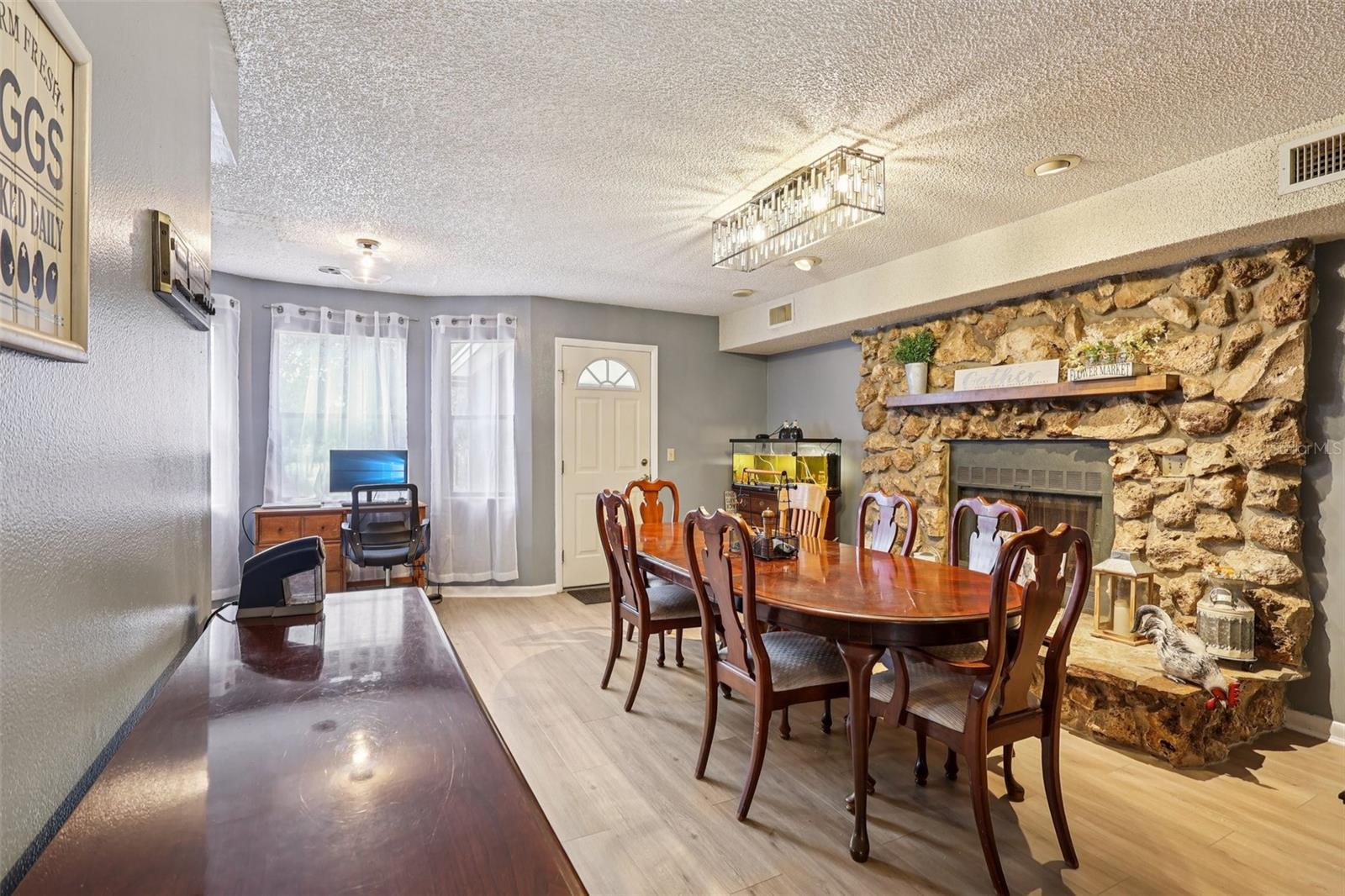 Image 10 of 50 For 3040 Griffin View Drive