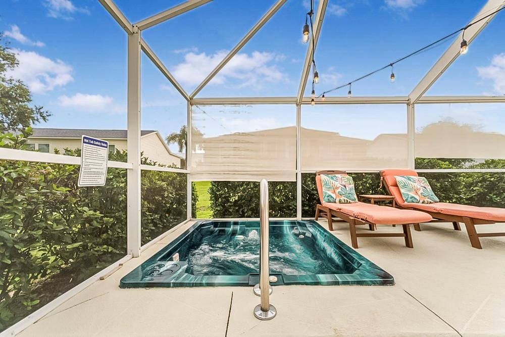 Listing photo id 22 for 987 Candler Place