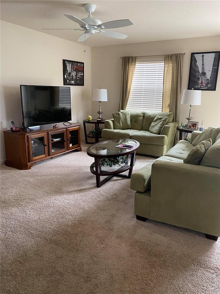 Image 8 of 23 For 3374 Castlegate Court